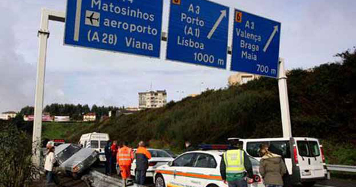 portugueses-estrada